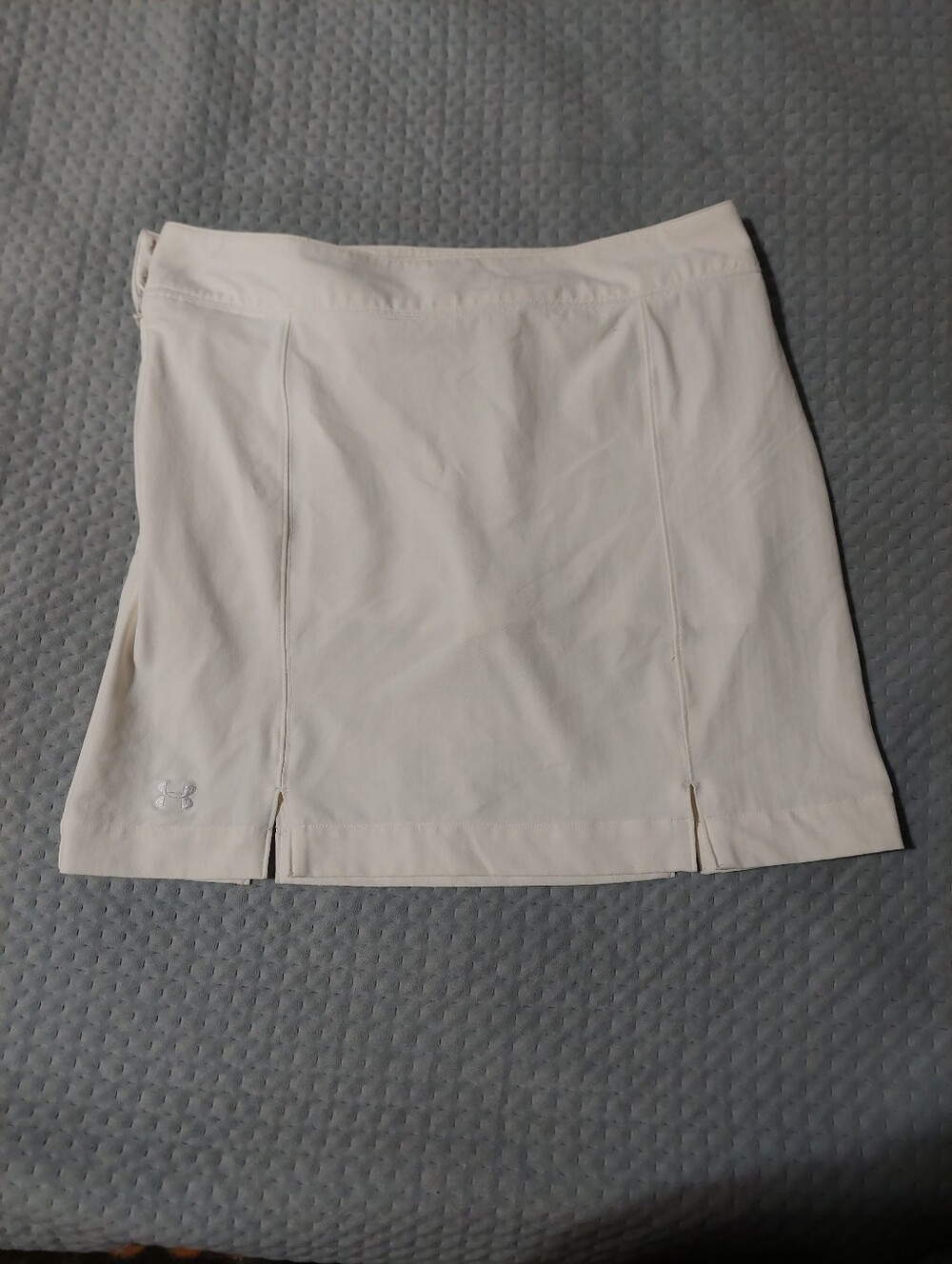 Under Armour White Performance Skort with Black Label